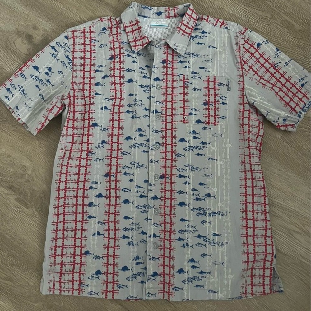Mens Columbia t shirt